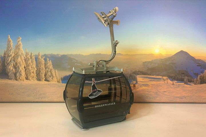Modell Gondel schwarz Hexenwasser Söll mit Hexenhut SkiWelt