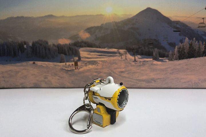 Snow Cannon key fob SkiWelt
